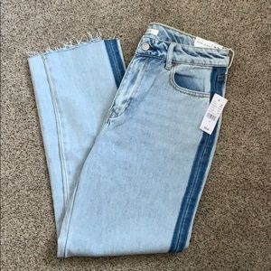 BRAND NEW PacSun Mom Jeans